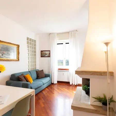 Apartment The - Floor
